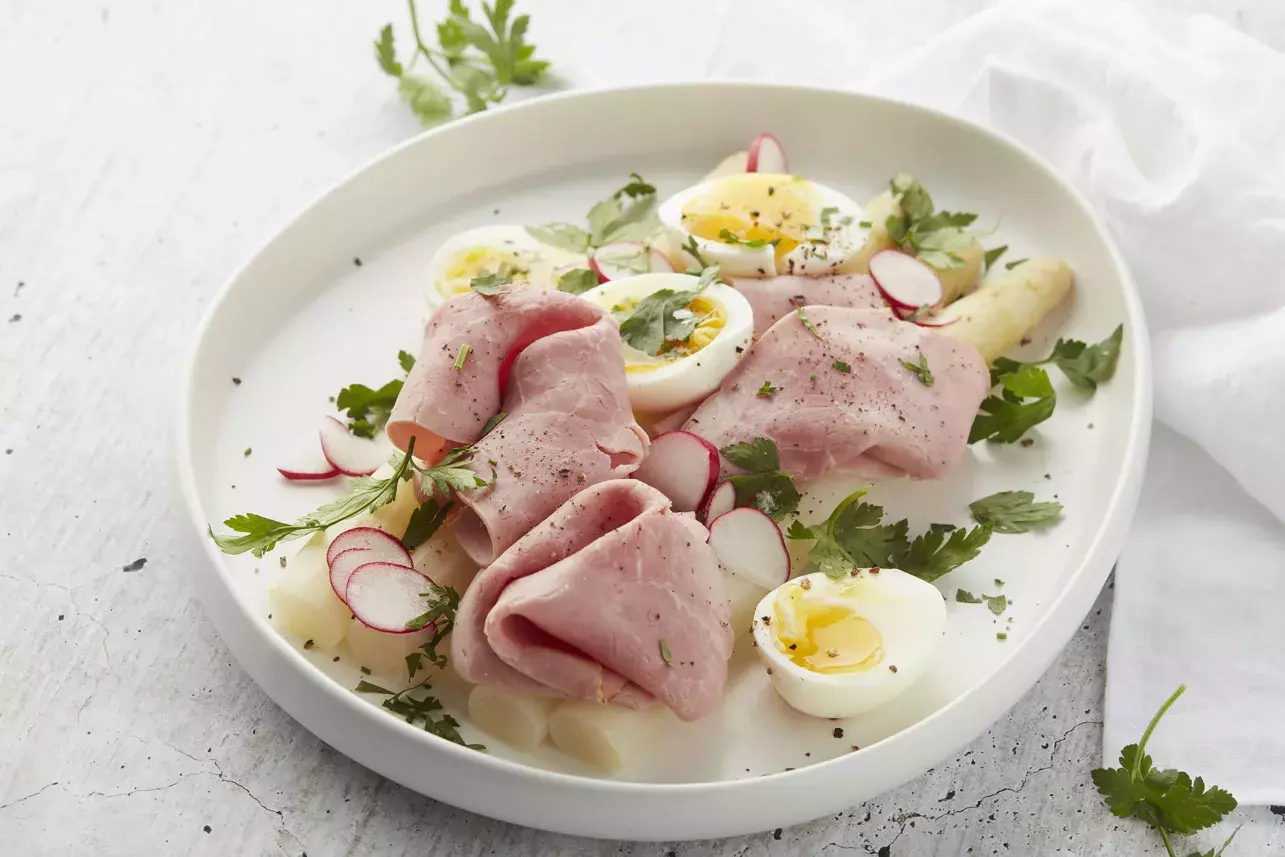 Ananas met honing, tijm en Breydelham