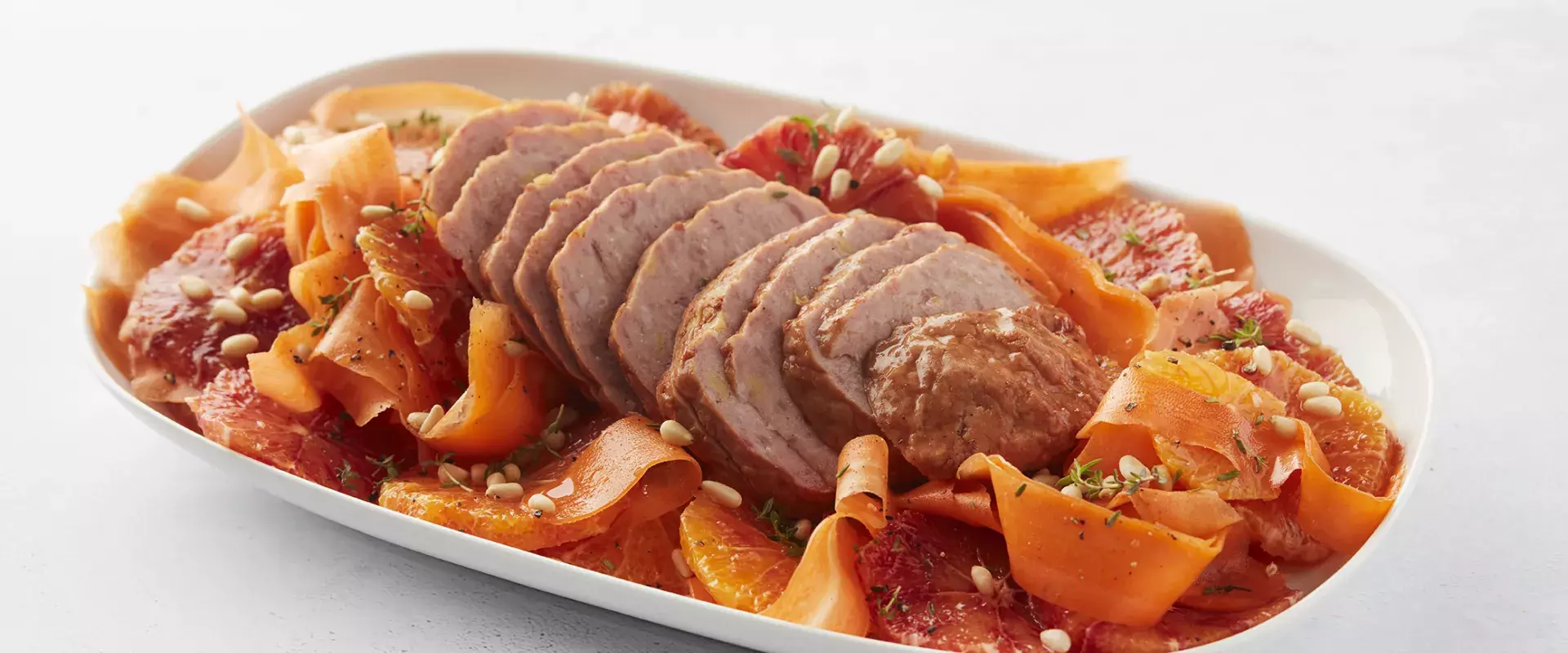 Wortel-sinaasappelsalade met Breydelvleesbrood